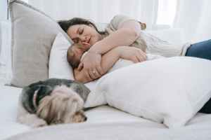 resolving breastfeeding sleep issues